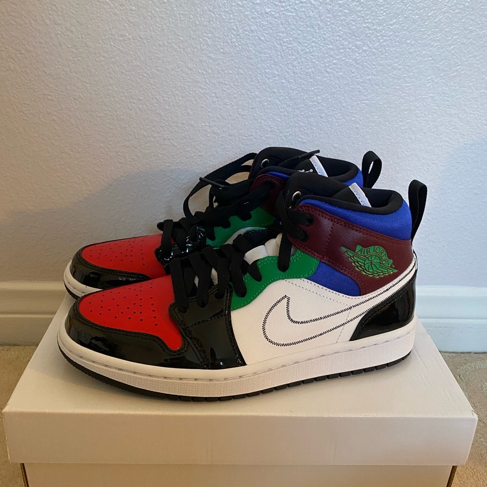 AIR JORDAN 1 MID SE